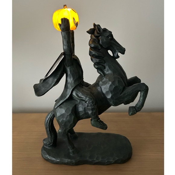 TJ Maxx Other - Halloween Spooky Night Sleepy Hollow Headless Horseman Large 18” Light Up Decor